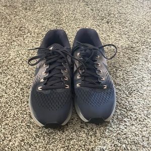 Nike Zoom Pegasus 34 Size 8.5